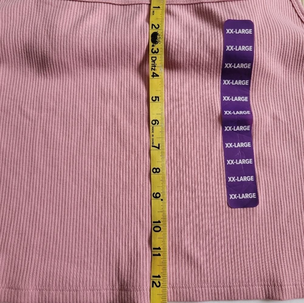 Four Aeropostale Ribbed Cropped Tanks. - Picture 4 of 7
